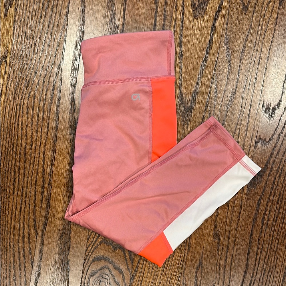 Girls Work out pants Sz M- GAP✌🏻